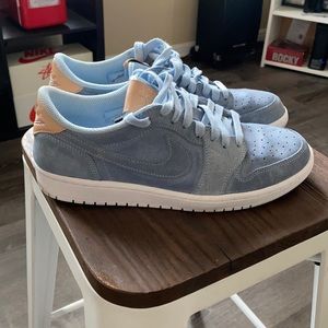nike air jordan 1 low ice blue